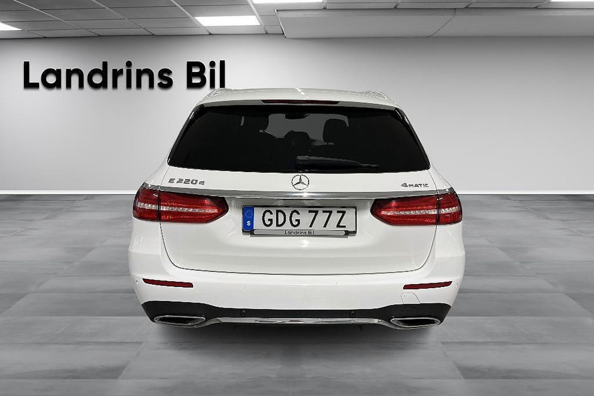 Mercedes-Benz E 2020, bild 5/10