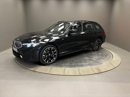 BMW 330e xDrive Touring
