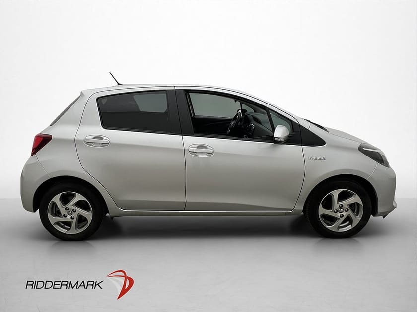 Bild 5 av Toyota Yaris Hybrid Active 101hk B-Kamera Bluetooth