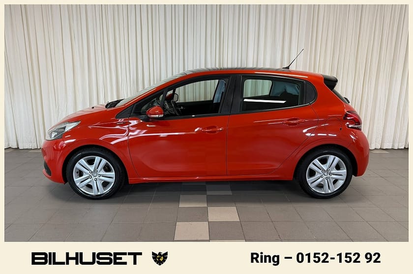 Bild 5 av Peugeot 208 5-dörrar 1.2 PureTech PANORAMA PDC BAK 360 KR SKATT