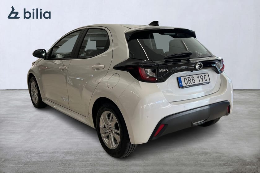 Bild 2 av Toyota Yaris Hybrid 115 1,5 5D Active Komfortpaket P-sensorer