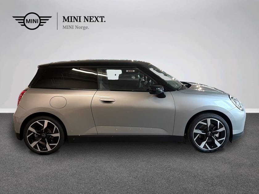 Bilde 4 av MINI Cooper E Classic Trim Package L