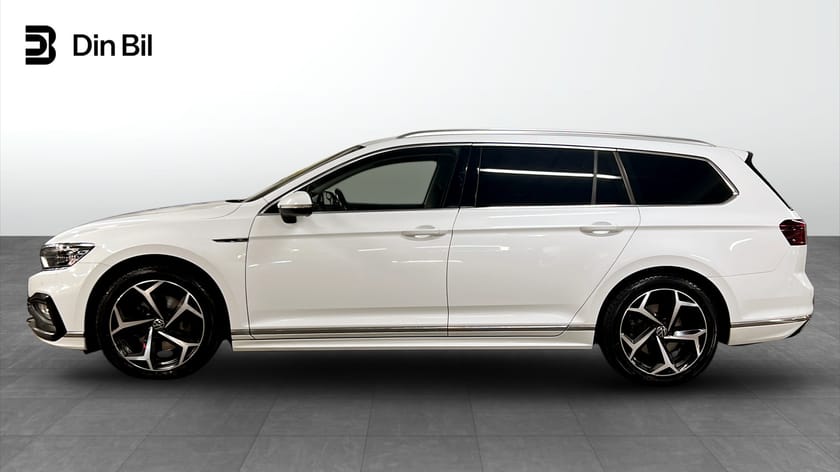 Bild 2 av Volkswagen Passat Sportscombi 2.0 TDI 200HK/DRAG/P-VÄREMERE/4M/R-LINE