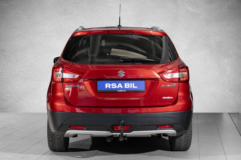 Bilde 4 av Suzuki SX4 S-Cross Turbo 140 HK GLX SkyTech+, Hengerfeste og 1 år garanti