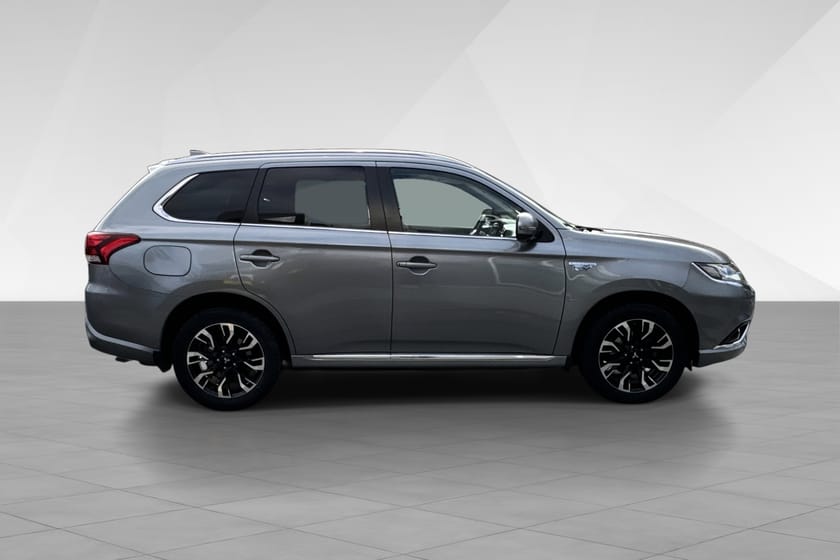 Bilde 5 av Mitsubishi Outlander PHEV Instyle+ 4wd Plug In Hybrid