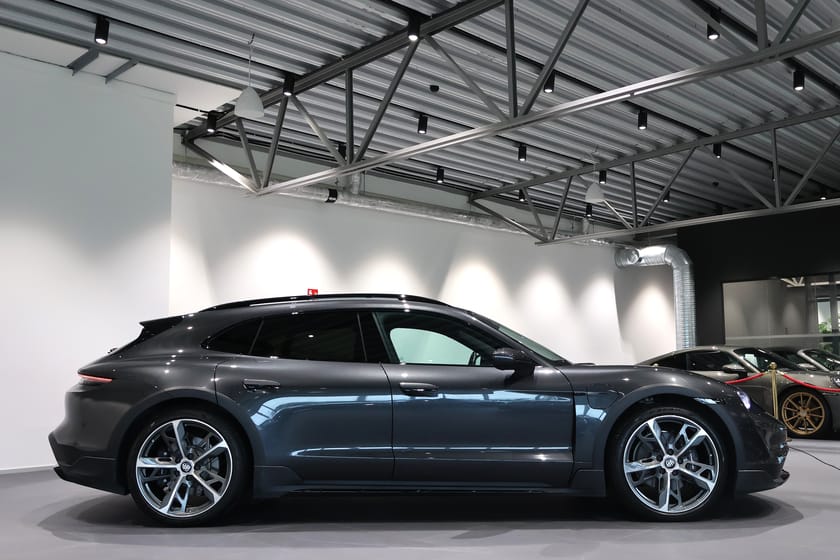 Bild 4 av Porsche Taycan 4 Cross Turismo