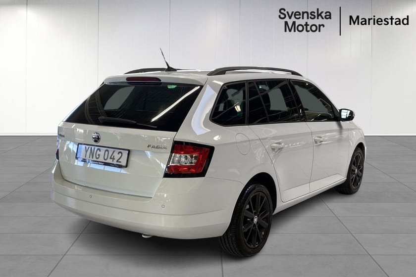 Bild 4 av Škoda Fabia Kombi 1.0 TSI Style / Farthållare / Android Auto & Apple Carplay