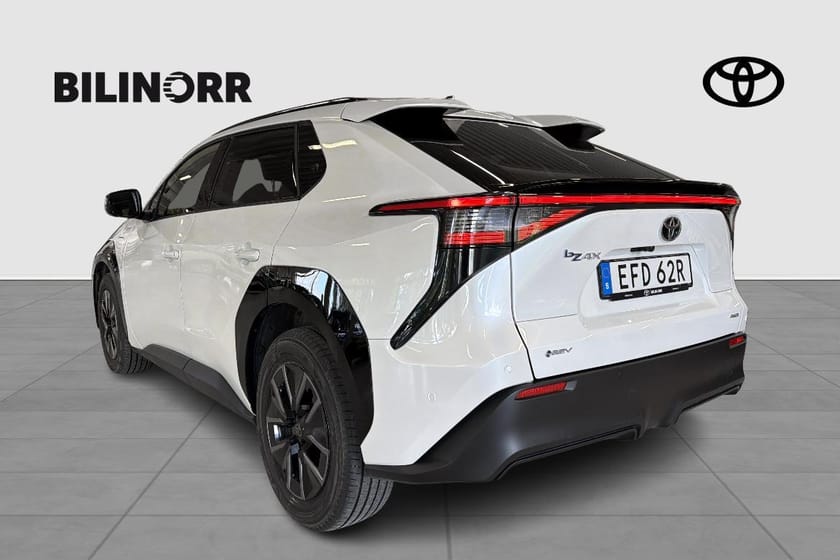 Bild 4 av Toyota bZ4X 