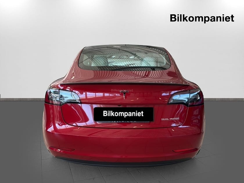 Bild 5 av Tesla Model 3 Performance 