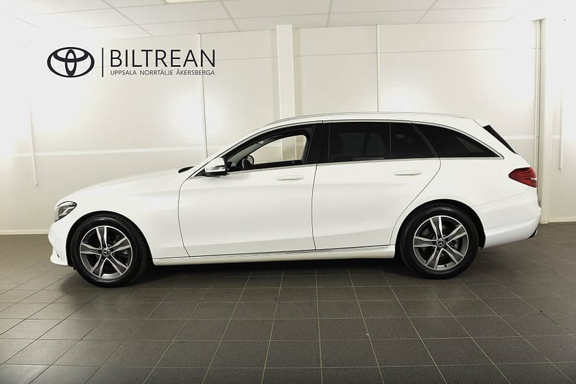 Bild 2 av Mercedes-Benz C 220 T d 9G-Tronic Avantgarde Drag Backkamera M&K-värm