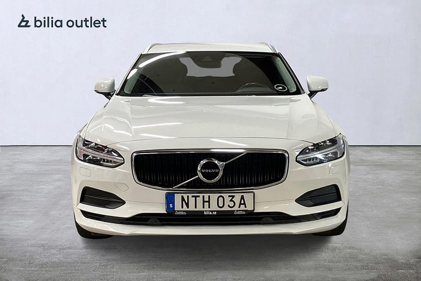 Bild 2 av Volvo V90 D4 aut Momentum SE 190hk Drag P-värm Rattvärm P-sensor