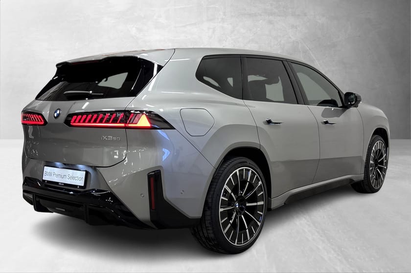Bilde 4 av BMW iX3 50 xDrive