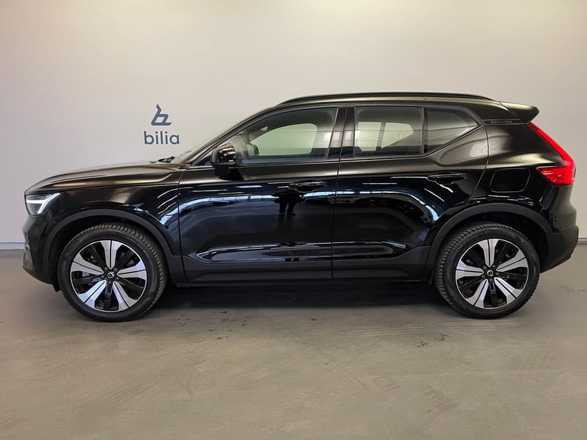 Bild 2 av Volvo XC40 Recharge Single Motor Core Edition / 2.95% Ränta / Navigation / Backkamera /
