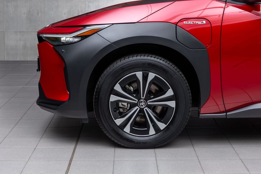 Bilde 3 av Toyota bZ4X