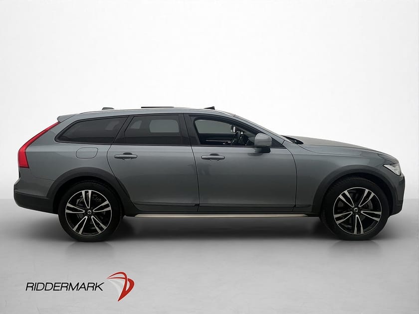 Bild 4 av Volvo V90 Cross Country D4 AWD Inscription Pro Pano Skinn