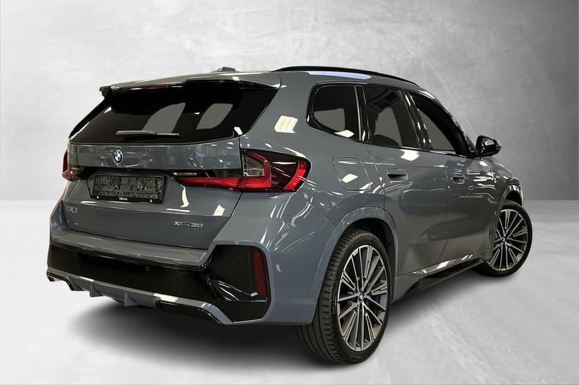 Bilde 3 av BMW iX1 xDrive30