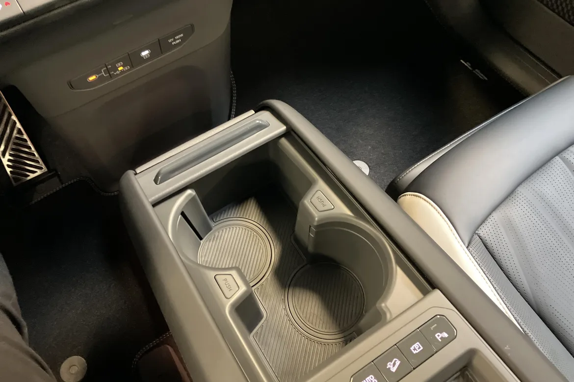 picture of a car