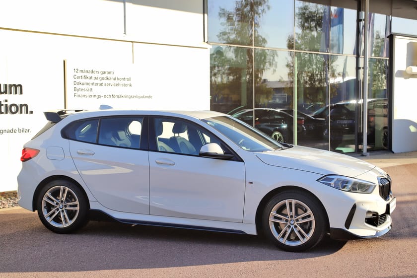 Bild 5 av BMW 118i M Sport / M-performance / Automat
