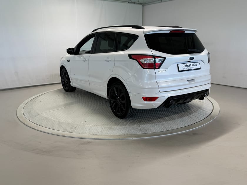Bilde 4 av Ford Kuga 2,0 180hk 4x4 ST-Line ACC/Krok/Kam/Sony/Navi/Delskinn