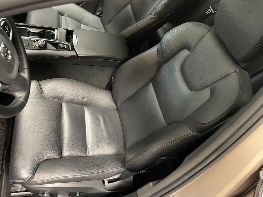 Bild 4 av Volvo V90 Recharge T8 Ultimate Dark