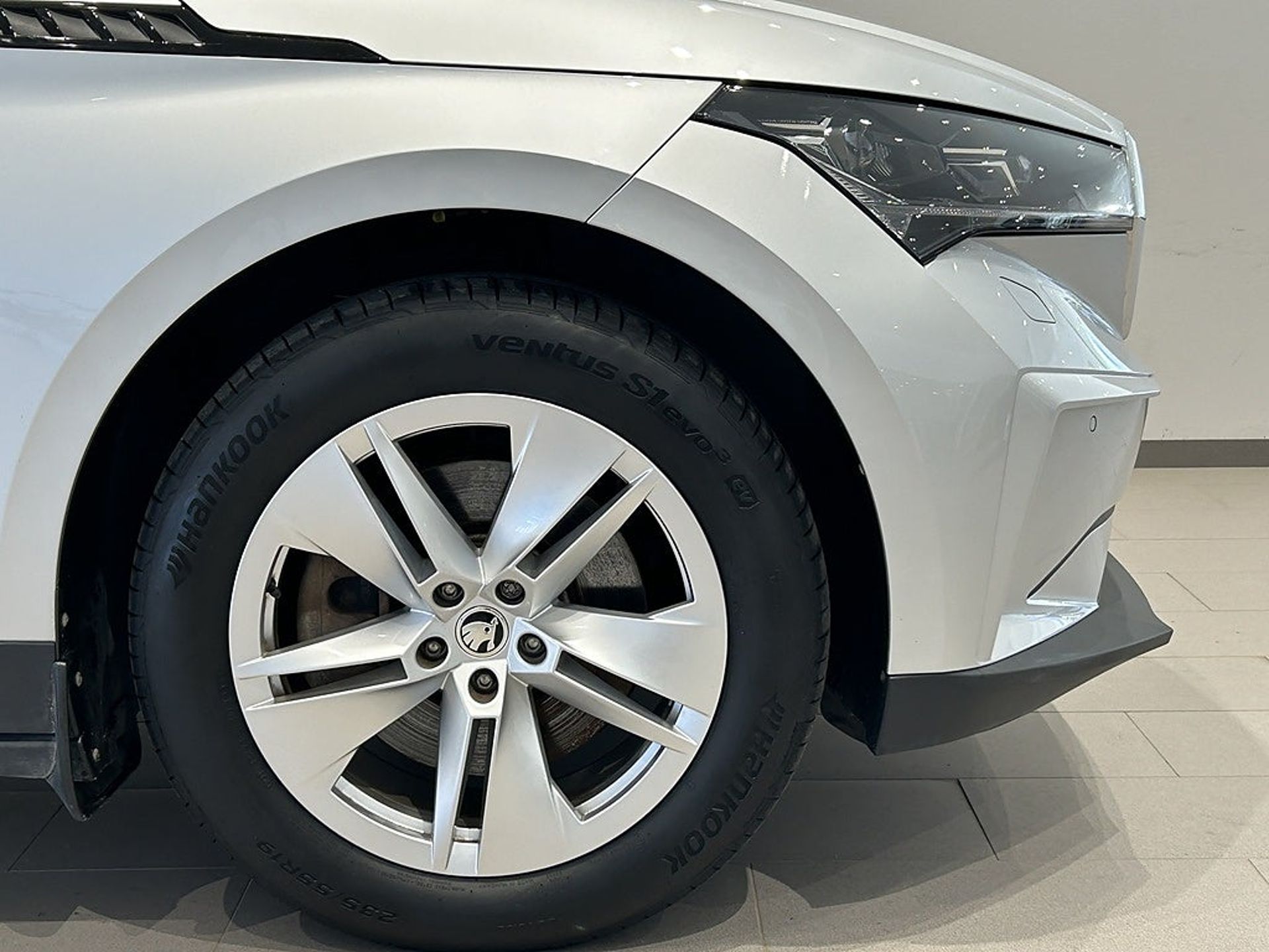 Skoda Enyaq 80x 2023, kuva 6/10