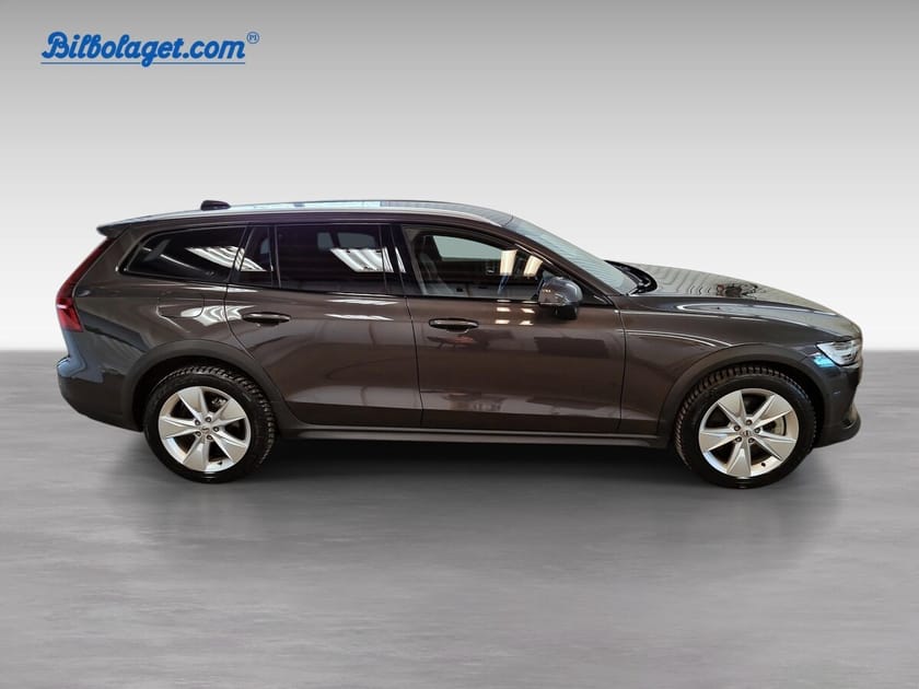 Bild 2 av Volvo V60 Cross Country B4 AWD Diesel Plus * OUTLET *