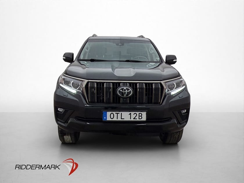 Bild 2 av Toyota Land Cruiser 4WD 204hk Premium JBL Luft Drag