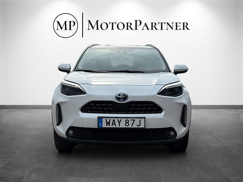 Bild 2 av Toyota Yaris Cross Hybrid e-CVT Style Edition Kamera JBL Värmare HUD