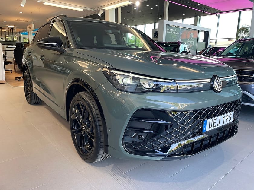Bild 3 av Volkswagen Tiguan eHybrid R-Line SWE-Edition 3895kr/mån *SUPER DEAL*