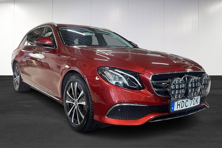 Bild 1 av Mercedes-Benz E 300 de T PLUG-IN