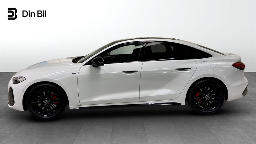 Bild 2 av Audi A5 Sedan e-hybrid quattro 367HK S-tronic S-line Panorama+HU