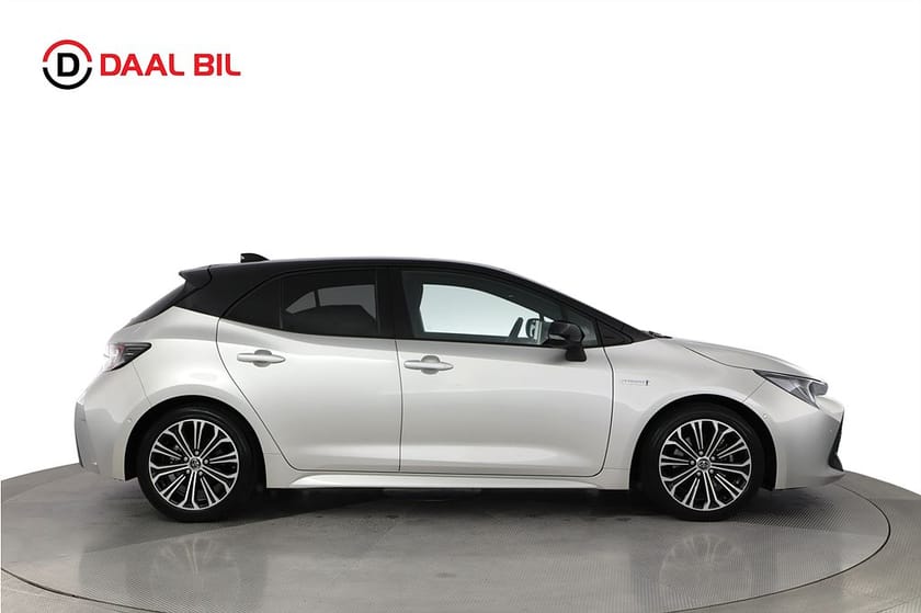 Bild 5 av Toyota Corolla Hybrid E-CVT 184HK STYLE B-KAMERA NAVIGATION RATTVÄRME