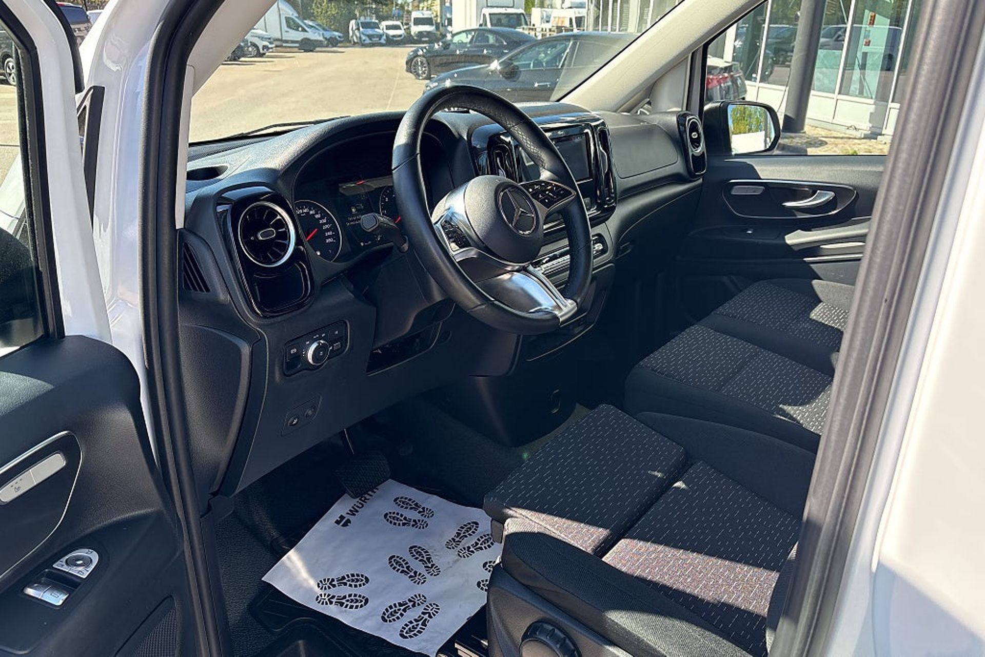 Mercedes-Benz Vito 2025, bild 7/9