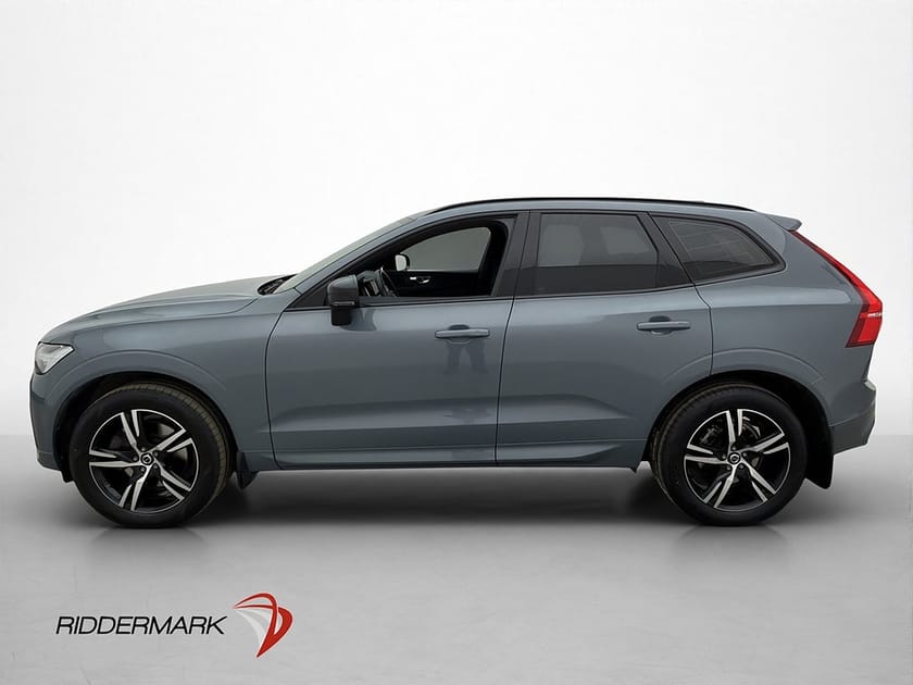 Bild 3 av Volvo XC60 B4 AWD R-Design Värmare Kamera CarPlay Dragkrok
