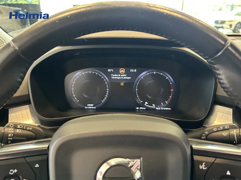 Bild 11 av 13 – Volvo XC40 D4 AWD Momentum Advanced Edition