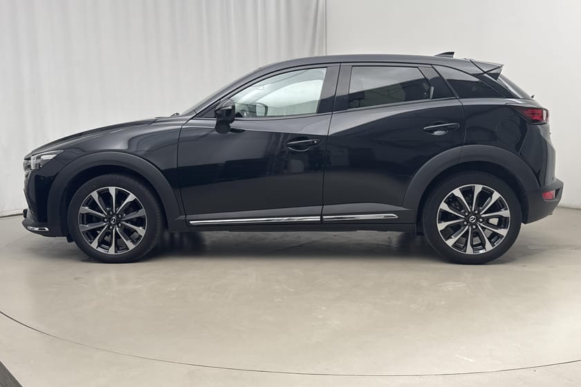 Bild 2 av Mazda CX-3 2.0 AWD (150hk) Optimum Läder GPS Backkamera