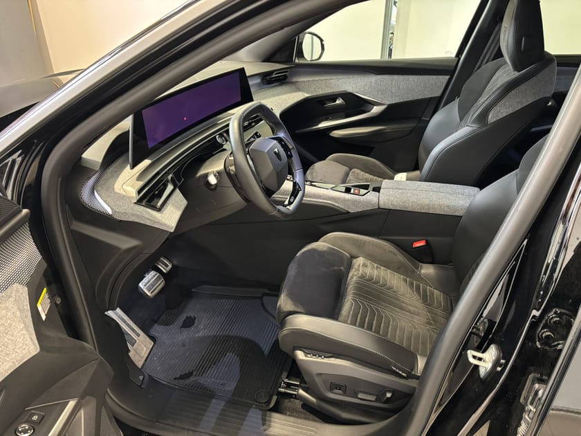 Bilde 5 av Peugeot E-5008 Dual Motor GTE 4x4 Hengerfeste, meget godt utstyrt.