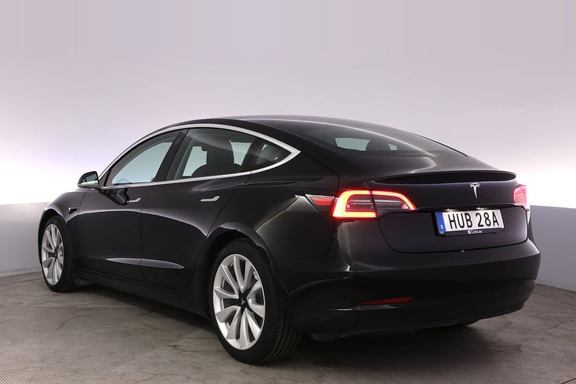 Bild 4 av Tesla Model 3 Long Range AWD Autopilot Panorama
