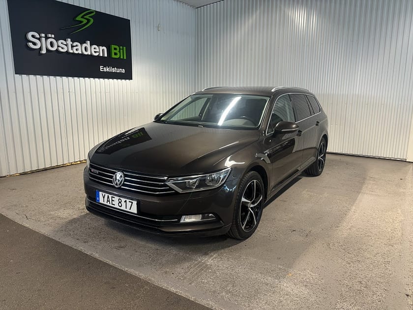 Bild 1 av Volkswagen Passat Sportscombi 1.4 TSI ACT BMT 4Motion Kamera/Drag/Carplay