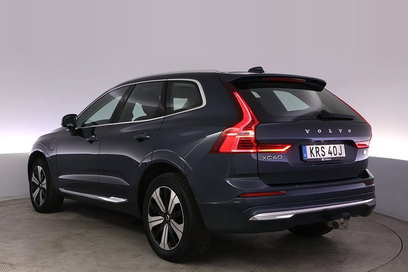 Bild 4 av Volvo XC60 Recharge T6 AWD Plus Bright Läder Pano BLIS Drag
