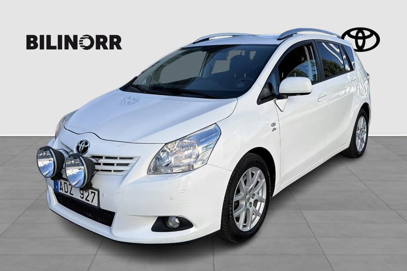 Bild 1 av Toyota Verso 2.2 D-CAT MAN/Kamkedja/Drag/7-Sits