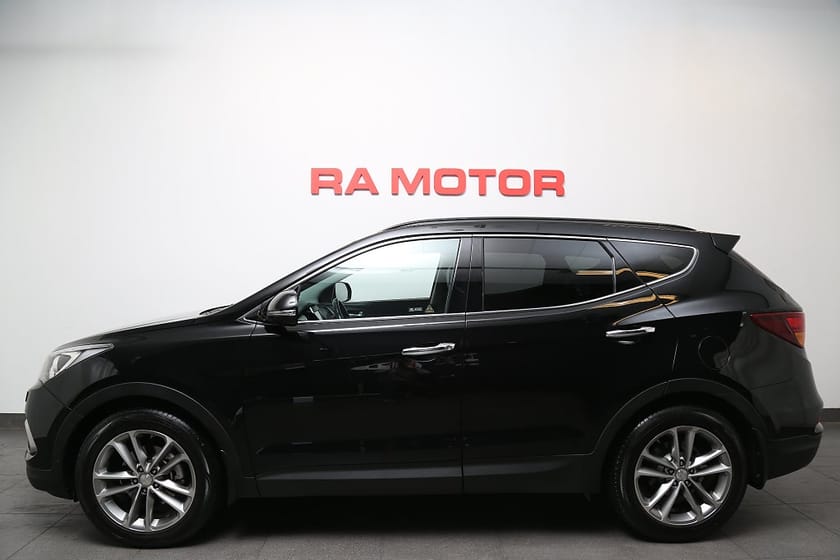 Bild 3 av Hyundai Santa Fe 2,2 CRDi 200hk PremiumPlus AWD Aut 7-sits Motorv Drag