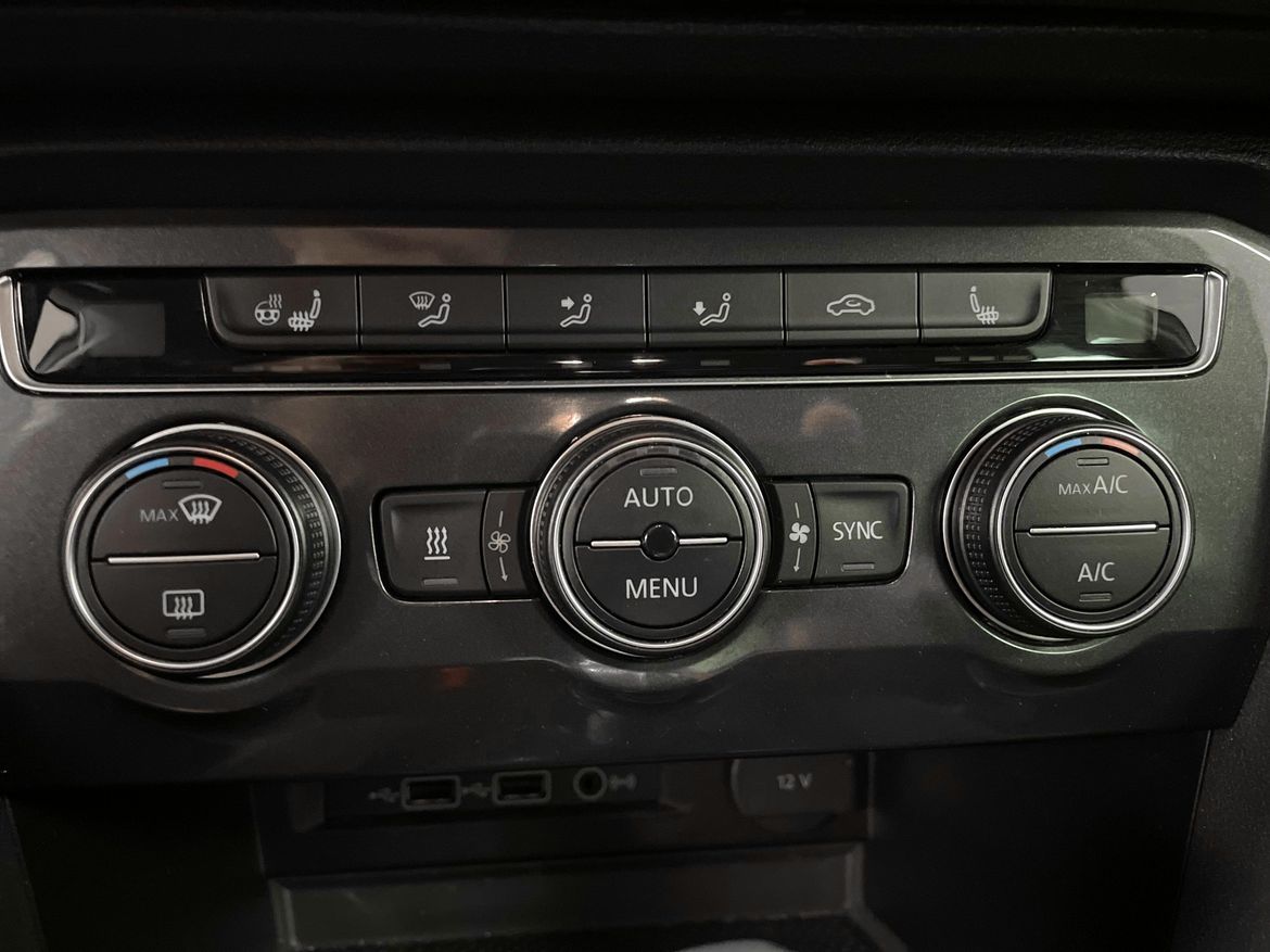 Volkswagen Tiguan 2018 - miniatyr 25