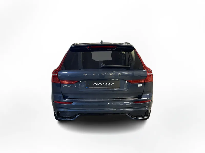 Bild 4 av 20 – Volvo XC60 Recharge T6 II Plus Dark Edition.