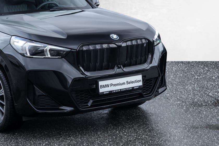 Bilde 2 av BMW iX1 xDrive30 M-Sport Skinn Krok Pano H/K HUD