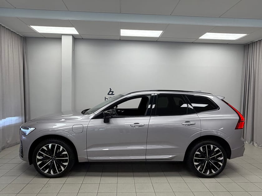 Bild 2 av Volvo XC60 T6 Plus Dark Nordic Edition | Loungepaket | Ryggmassage framstolar |