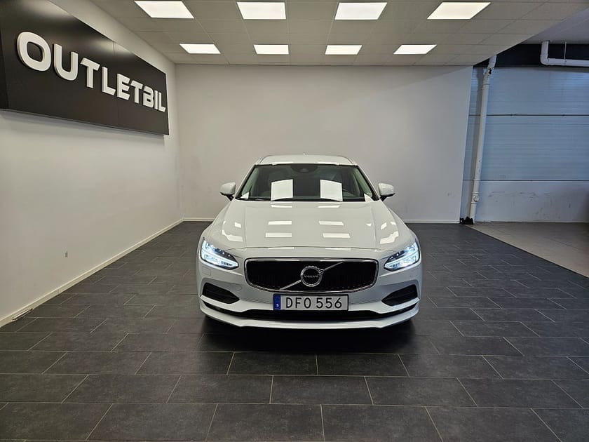 Bild 4 av Volvo V90 D3 150hk Business Advanced Navi Drag VOC PDC Elbaklucka