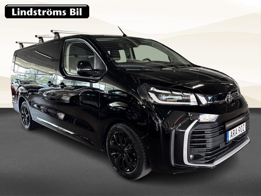 Bild 3 av Toyota Proace Crew Van L2 LONG DUBBELHYTT 2,0D 180 HK AUTO PROFESSION