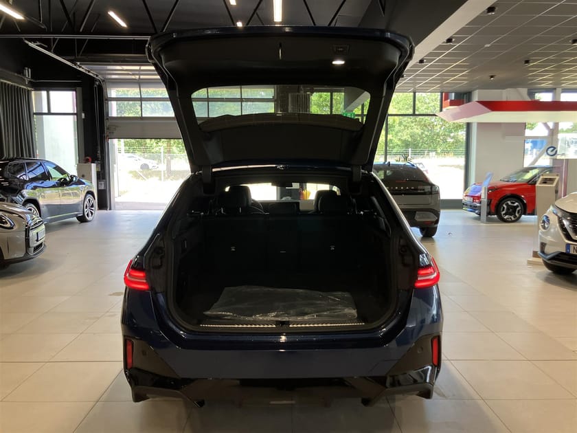 Bild 5 av BMW i5 eDrive40 Touring M Sport Active Edition