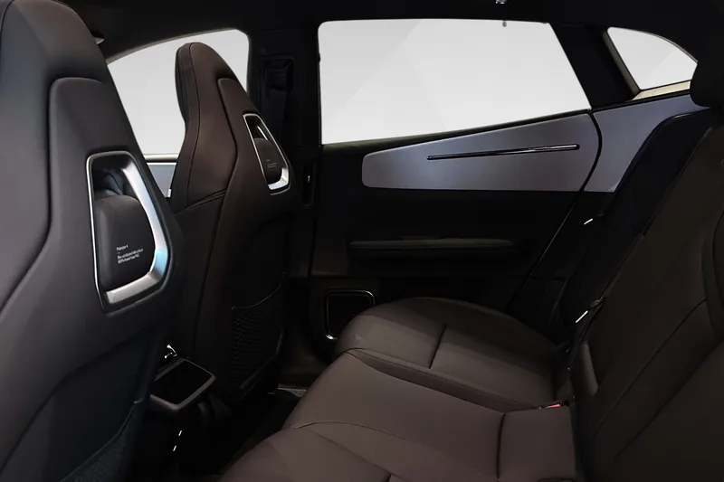 Polestar 4 Long Range Dual motor bilde 26